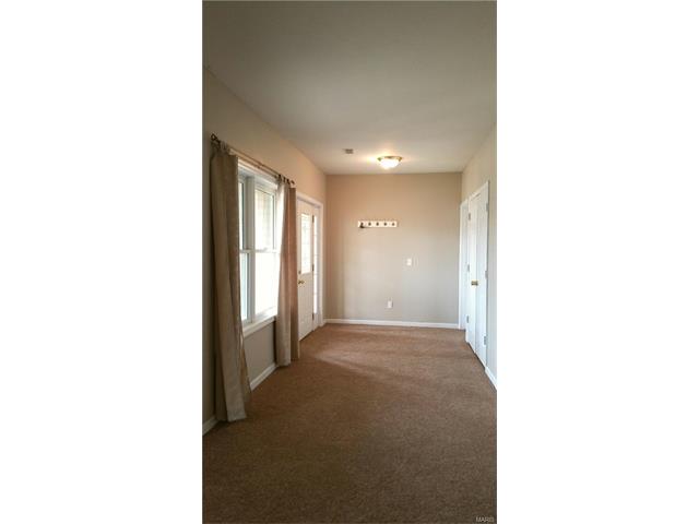 1575 South Lake Sherwood Drive, Lake Sherwood, MO 63357