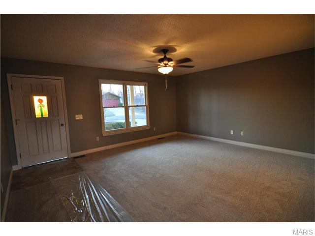 184 Gainsborough, Lake Sherwood, MO 63357
