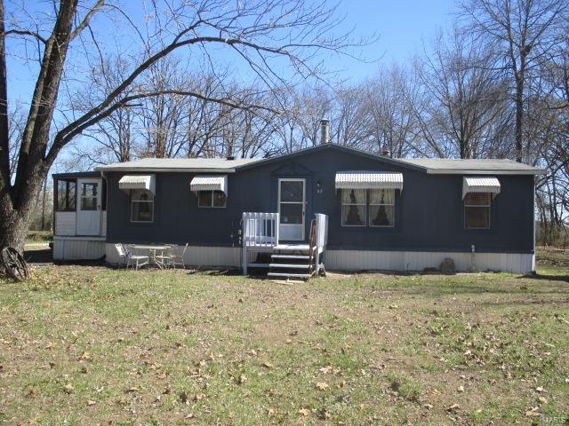62 Beach Circle, Moscow Mills, MO 63362