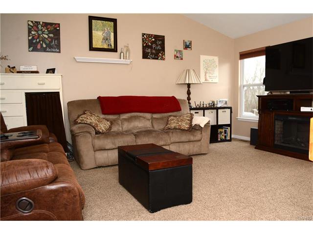 112 Eldorado Drive, Moscow Mills, MO 63362