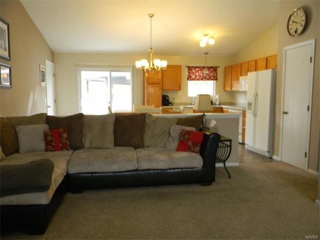 1710 Oakwood Drive, O Fallon, MO 63366