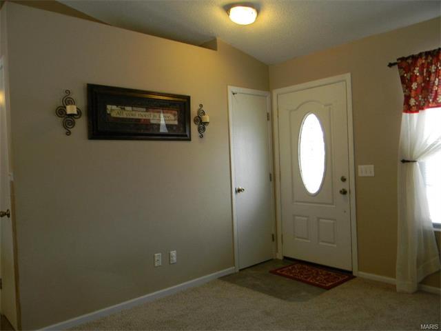 1710 Oakwood Drive, O Fallon, MO 63366