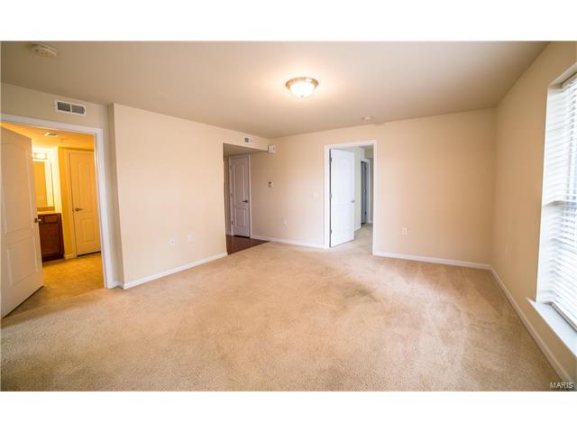 7114 Welsh Drive, Lake St Louis, MO 63367