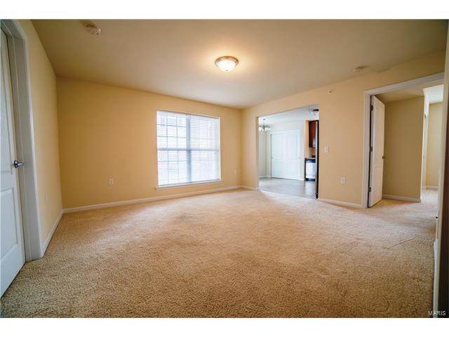 7114 Welsh Drive, Lake St Louis, MO 63367