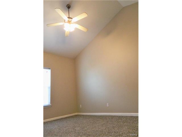3301 Spring Creek, O Fallon, MO 63368
