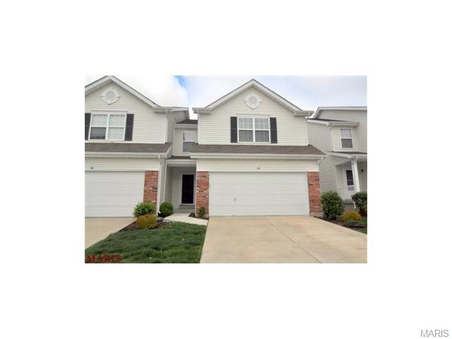 142 Waterside Crossing, St Peters, MO 63376