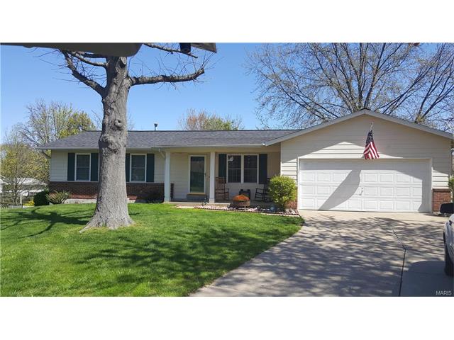 25 Eagle Chase, St Peters, MO 63376