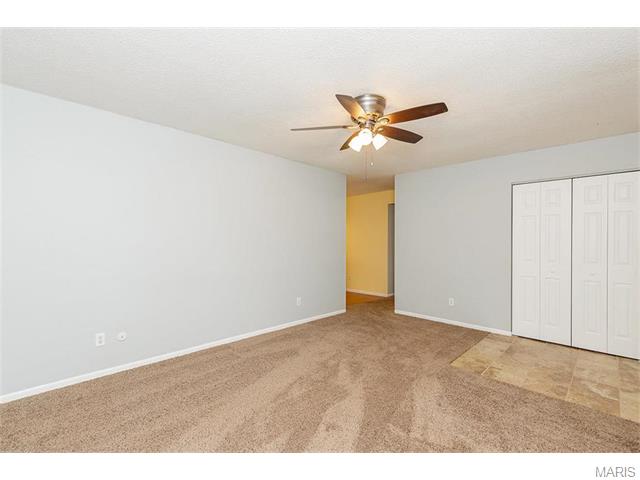 7 Pinon Pine, St Peters, MO 63376