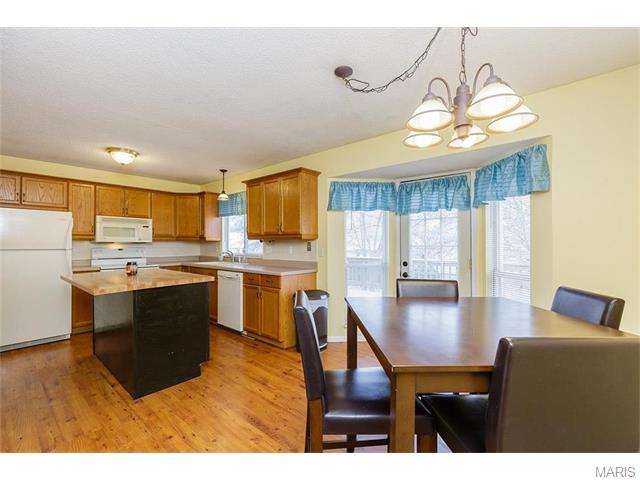 7 Pinon Pine, St Peters, MO 63376