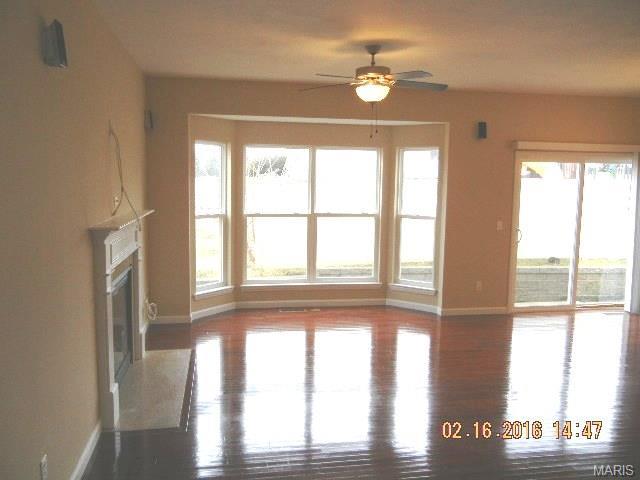 1730 Coupru Court, St Peters, MO 63376