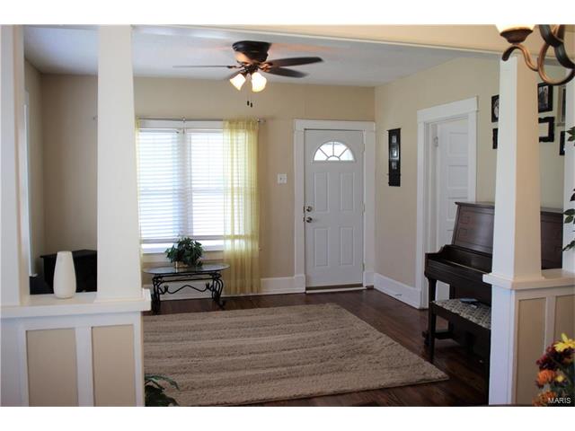 140 5th Street, Troy, MO 63379