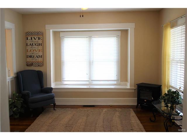 140 5th Street, Troy, MO 63379