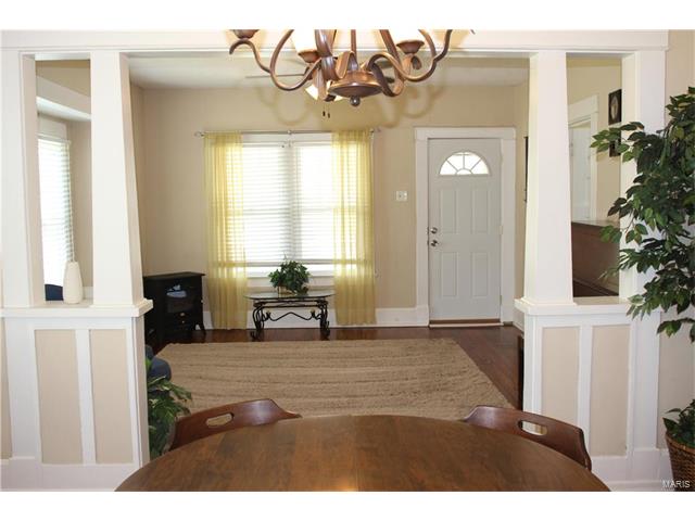 140 5th Street, Troy, MO 63379