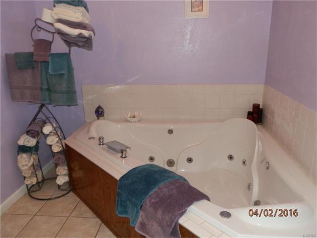 6511 Highway K, Troy, MO 63379