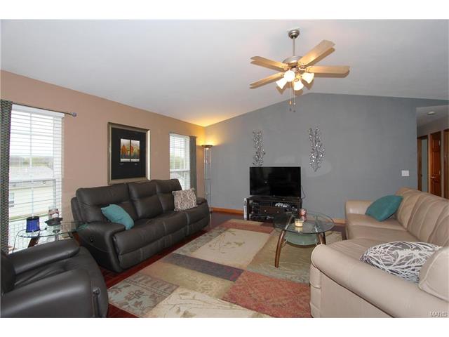 320 Cuivre Ridge Drive, Troy, United States 63379