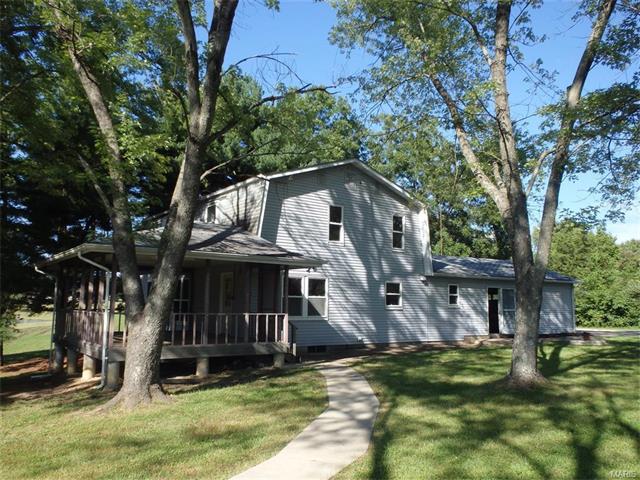 23529 Centennial Drive, Warrenton, MO 63383