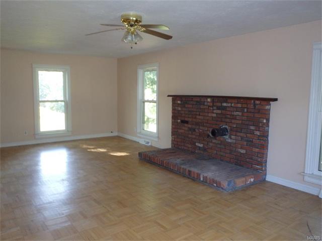 23529 Centennial Drive, Warrenton, MO 63383