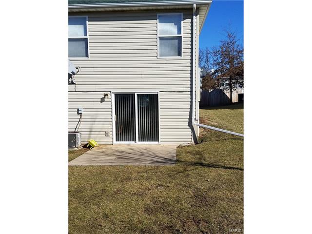1025 Arlington Court, Warrenton, MO 63383