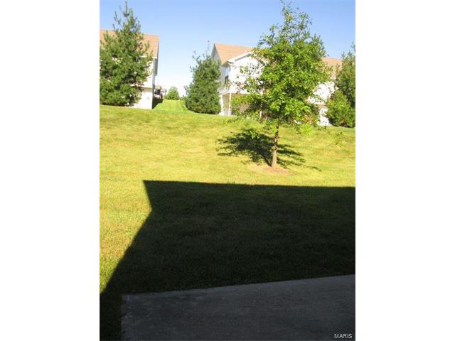 1025 Arlington Court, Warrenton, MO 63383