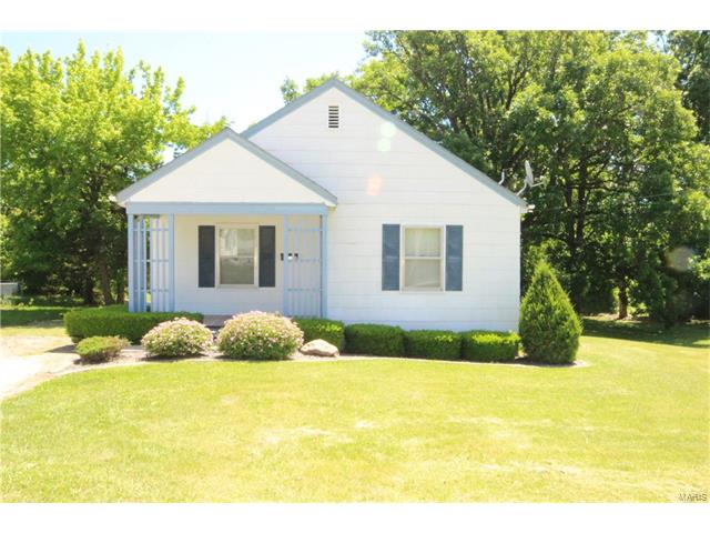 604 Roosevelt Avenue, Warrenton, MO 63383