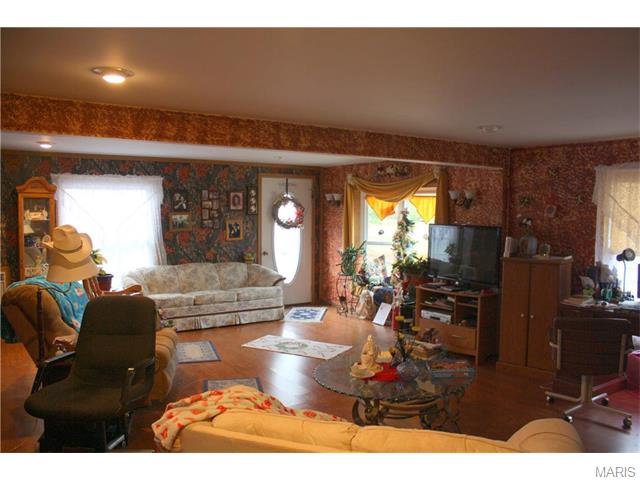 24325 South State Highway 47, Warrenton, MO 63383