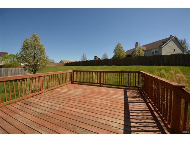420 Wildflower Ridge Court, Wentzville, MO 63385