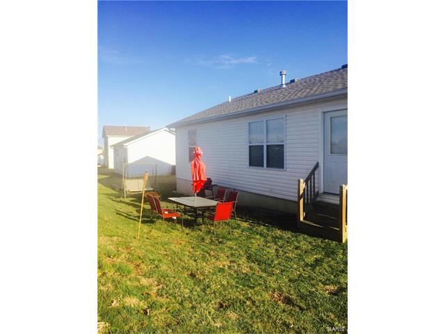 113 Equestrian Drive, Winfield, MO 63389