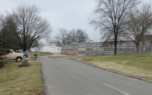 763 Kelly Ln, Winfield, MO 63389