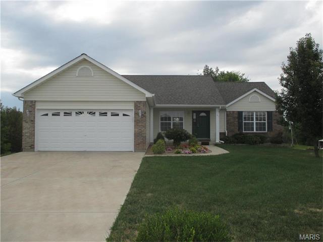 141 Granite Pointe Lane, Winfield, MO 63389