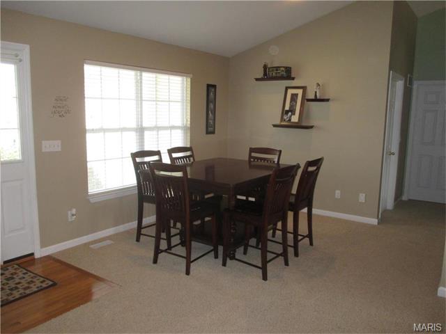 141 Granite Pointe Lane, Winfield, MO 63389