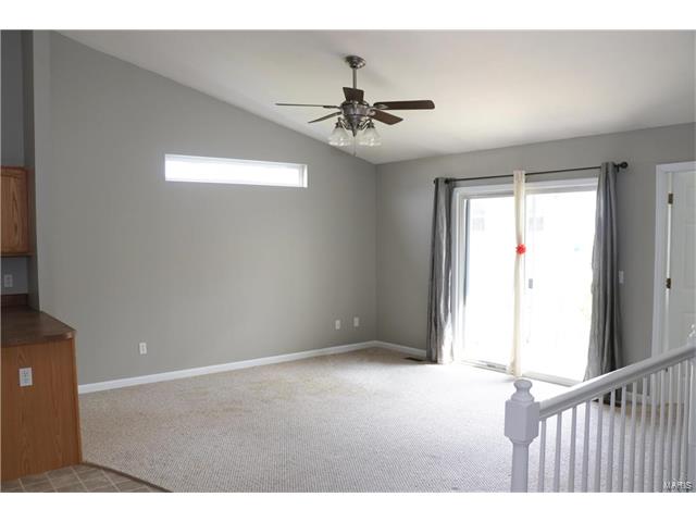 118 Fort Hancock Circle, Wright City, MO 63390