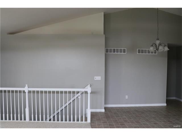 118 Fort Hancock Circle, Wright City, MO 63390