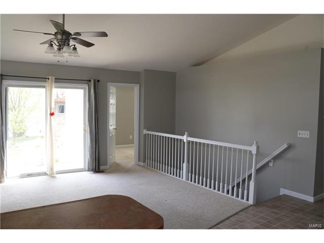 118 Fort Hancock Circle, Wright City, MO 63390