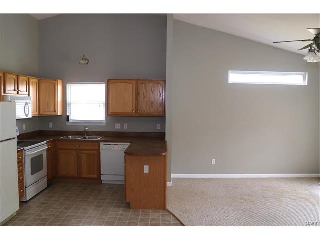 118 Fort Hancock Circle, Wright City, MO 63390
