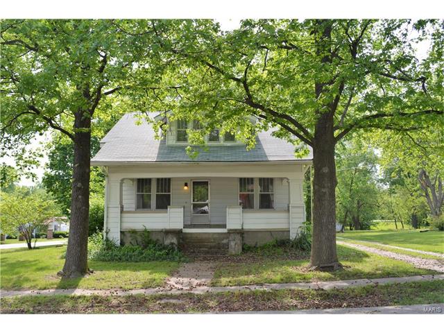 115 South Locust Street, Wright City, MO 63390