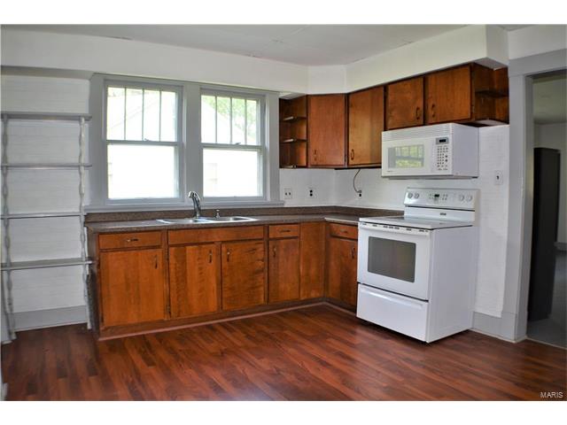 115 South Locust Street, Wright City, MO 63390