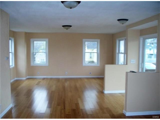 819 Hazel, Hannibal, MO 63401