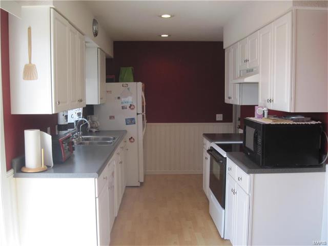 637 North Hawkins, Hannibal, MO 63401