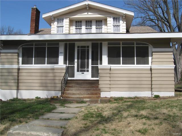 205 Shepherd Place, Hannibal, MO 63401