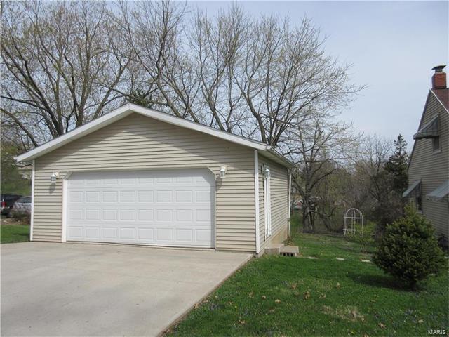 1802 Stuart Street, Hannibal, MO 63401
