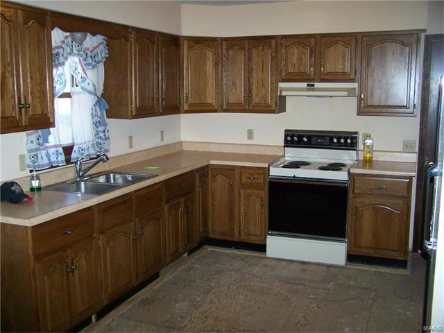 56420 Janapas Trail, Hannibal, MO 63401