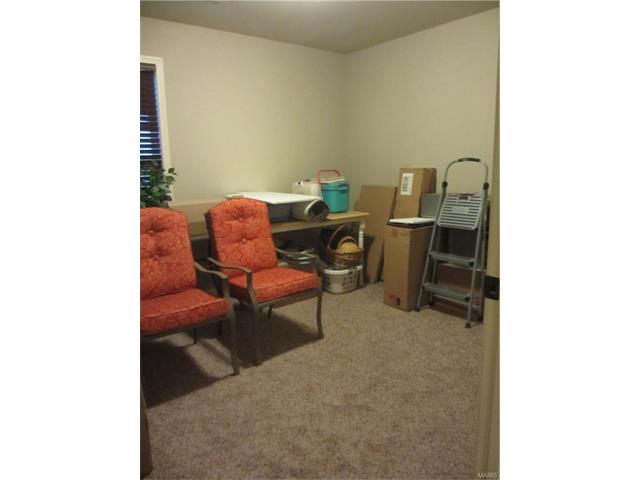 5696 Clear Creek Road, Hannibal, MO 63401