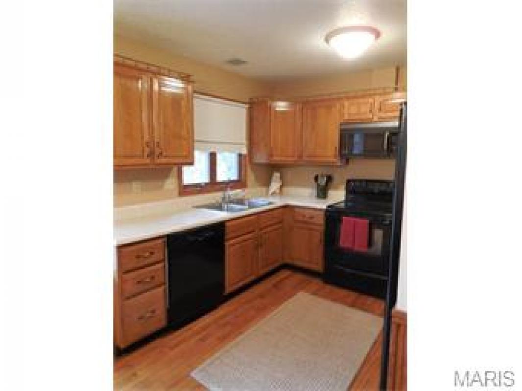 48 Carriage Road, Hannibal, United States 63401