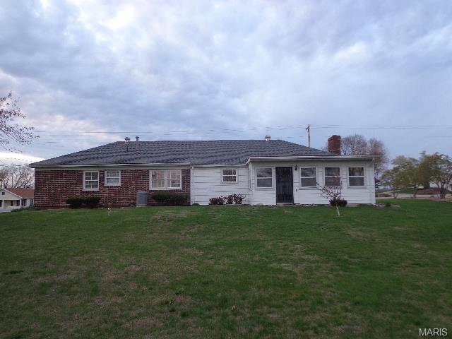 4211 West Ely Rd., Hannibal, MO 63401