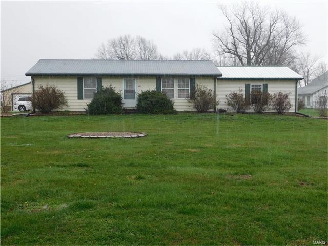 305 N. Center Street, Center, MO 63436