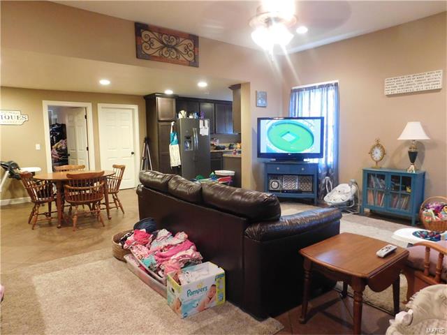 301 Second St., Monroe City, MO 63456