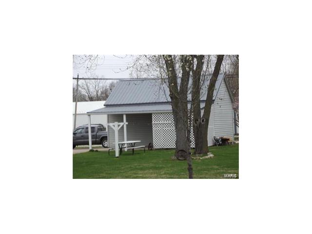 701 Prairie, Monroe City, MO 63456
