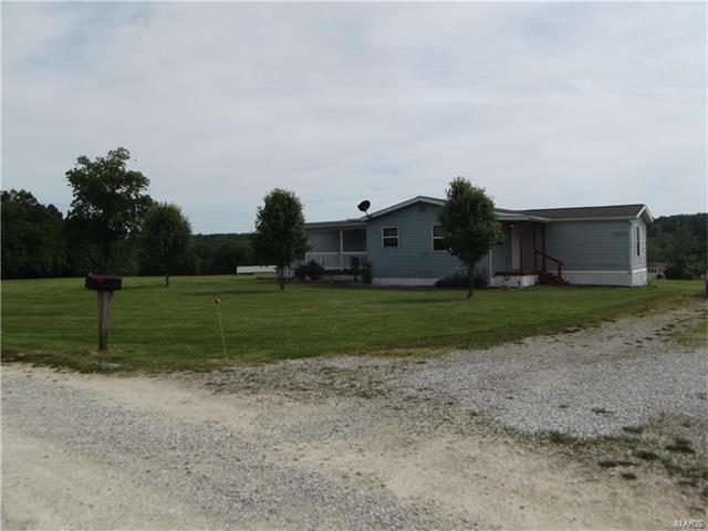 19944 Clinton Place, Monroe City, MO 63456