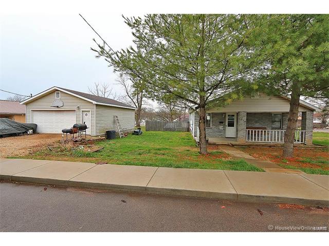 214 East 8th Street, Park Hills, MO 63601