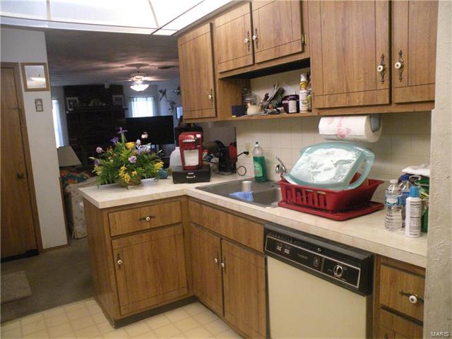 606 Elm Street, Desloge, MO 63601